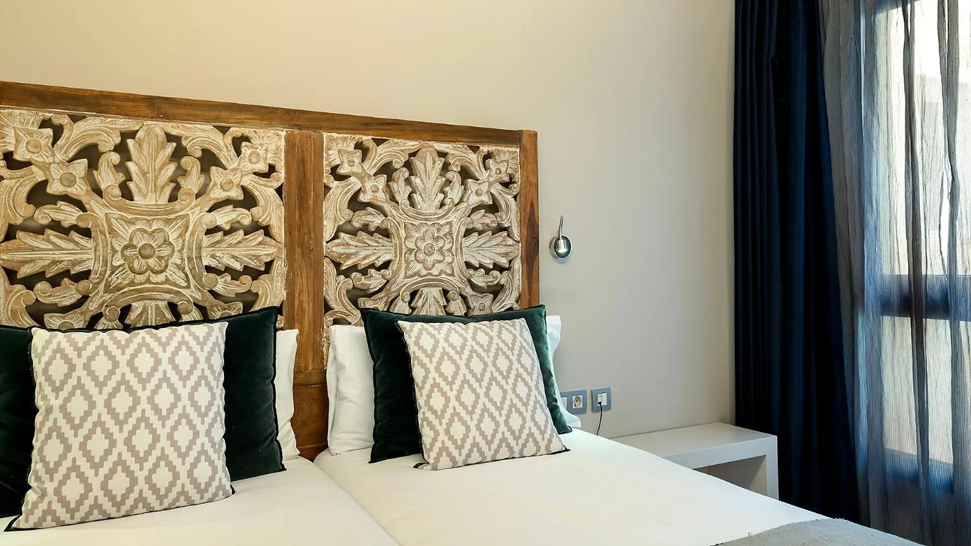 Hotel Limonaia Barcelona 3*,